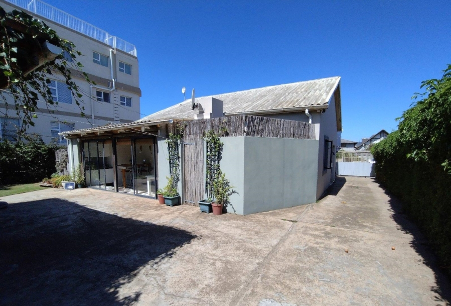 5 Bedroom Property for Sale in Jeffreys Bay Central Eastern Cape